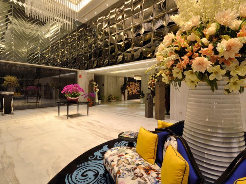 冠月精品旅館-Puli Ease Hotel Εξωτερικό φωτογραφία