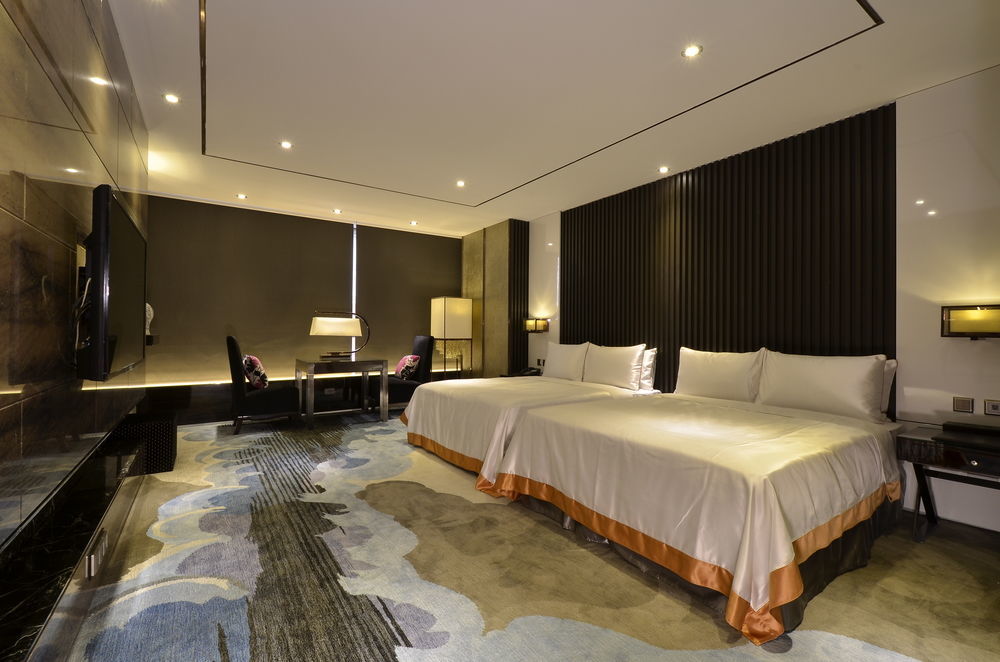 冠月精品旅館-Puli Ease Hotel Εξωτερικό φωτογραφία