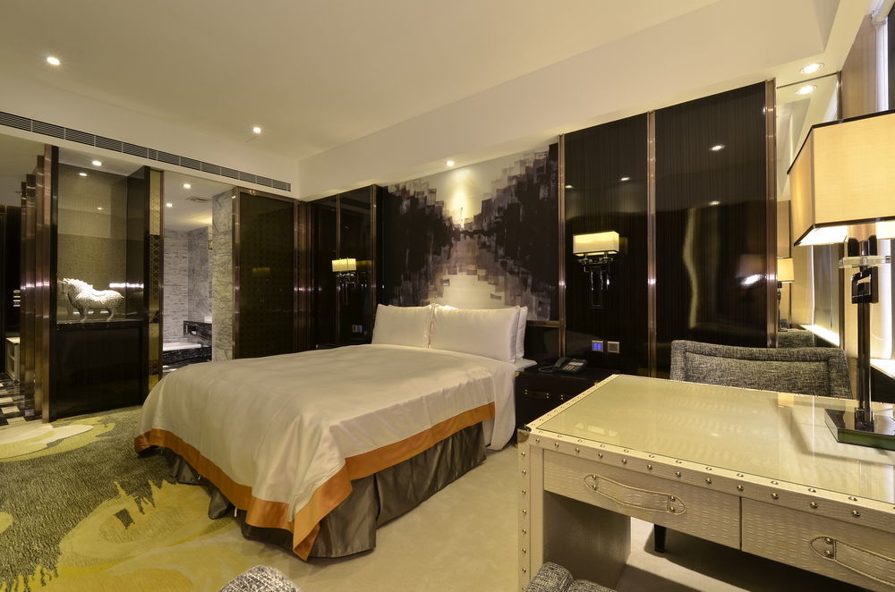 冠月精品旅館-Puli Ease Hotel Εξωτερικό φωτογραφία