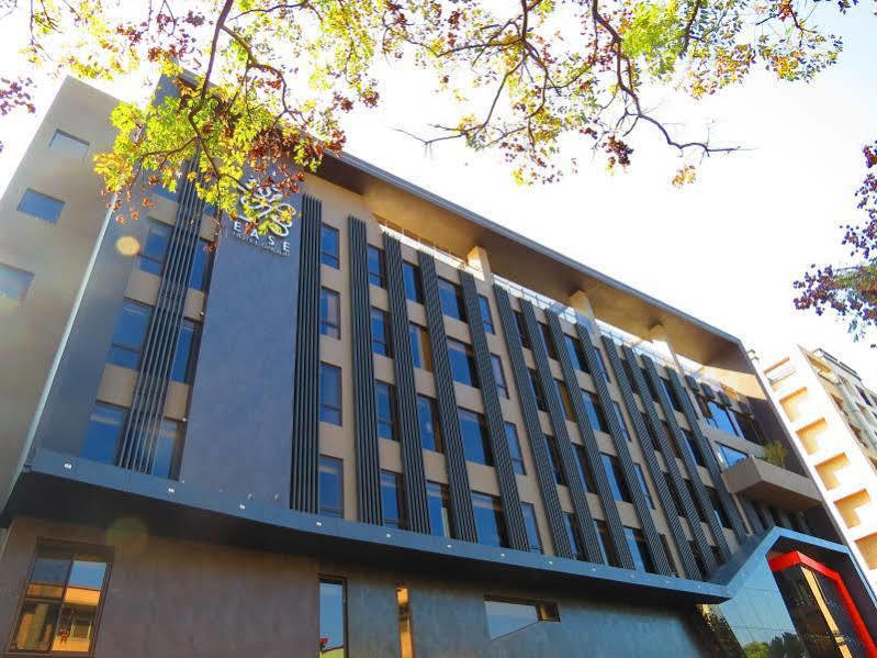 冠月精品旅館-Puli Ease Hotel Εξωτερικό φωτογραφία